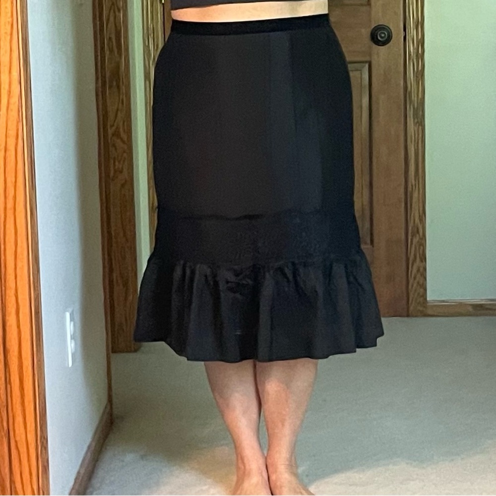 100% Silk Women US 14 Black Skirt Lace Pleats Ruffle Hem Velvet Mermaid Waist